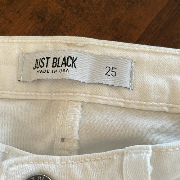 Just black white denim jeans size 25 rayon cotton polyester spandex blend - Picture 3 of 4